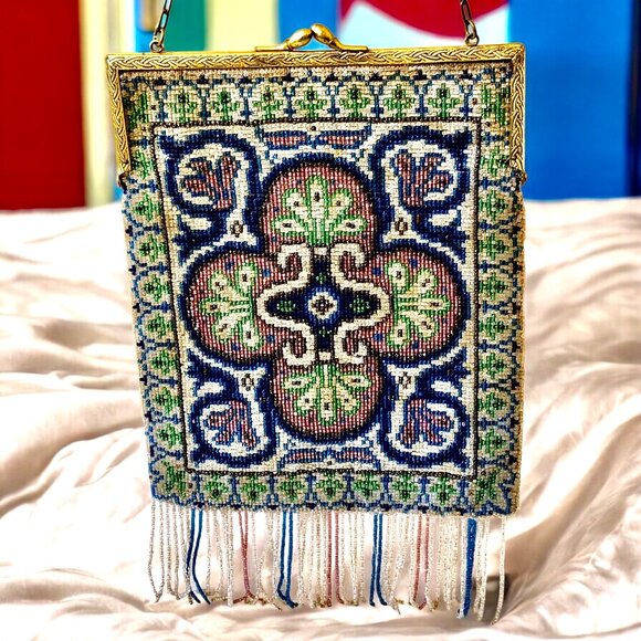 Vintage Beaded Fringed Purse Handbag Kiss Lock Hinged Chain Strap DAMAGED - Picture 2 of 15